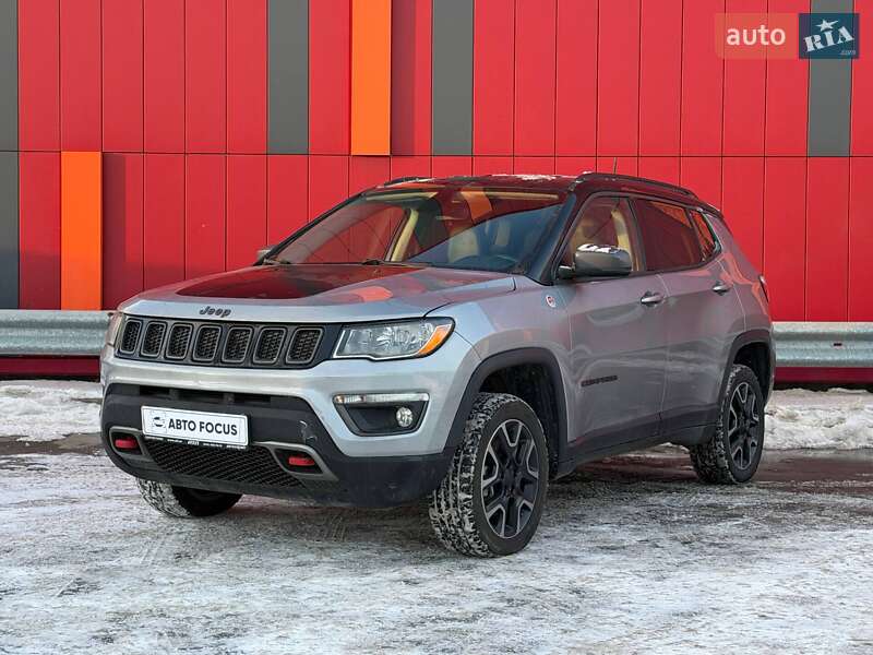 Внедорожник / Кроссовер Jeep Compass 2019 в Киеве