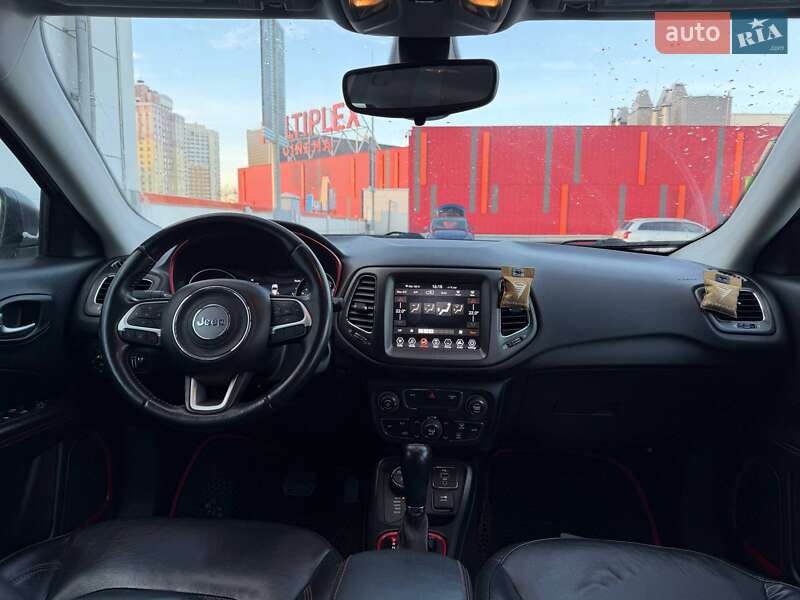 Внедорожник / Кроссовер Jeep Compass 2019 в Киеве