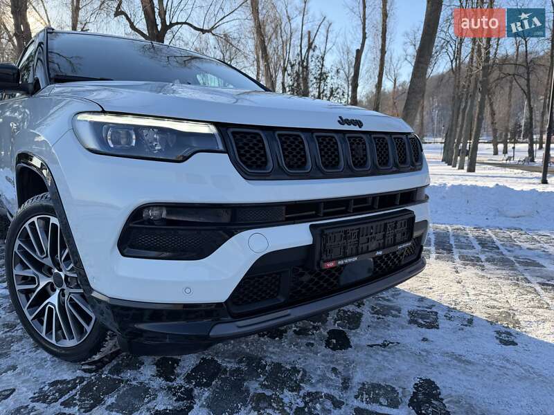 Позашляховик / Кросовер Jeep Compass 2024 в Києві