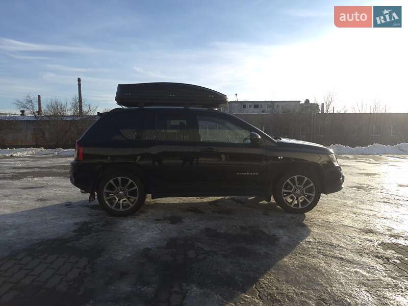 Внедорожник / Кроссовер Jeep Compass 2013 в Львове