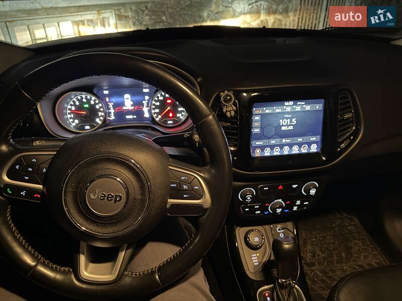 Позашляховик / Кросовер Jeep Compass 2020 в Києві