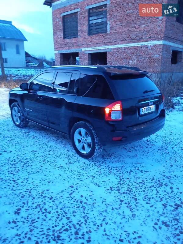 Позашляховик / Кросовер Jeep Compass 2013 в Тлумачі