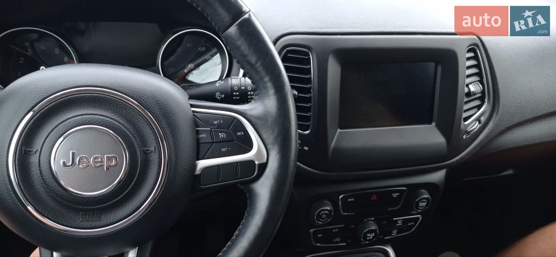 2017 Jeep Compass - мініатюра 18