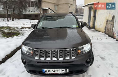 Внедорожник / Кроссовер Jeep Compass 2014 в Киеве