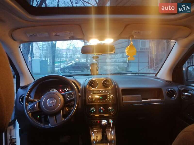 Внедорожник / Кроссовер Jeep Compass 2013 в Киеве