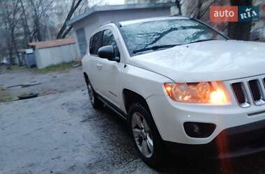 Внедорожник / Кроссовер Jeep Compass 2013 в Киеве