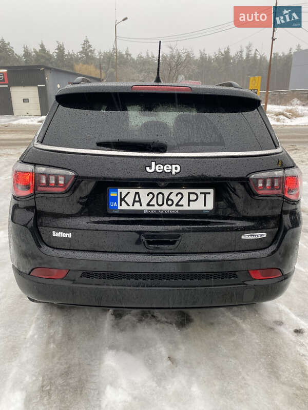 Внедорожник / Кроссовер Jeep Compass 2019 в Киеве