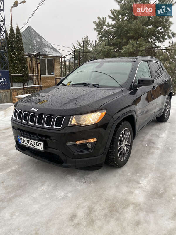 Внедорожник / Кроссовер Jeep Compass 2019 в Киеве