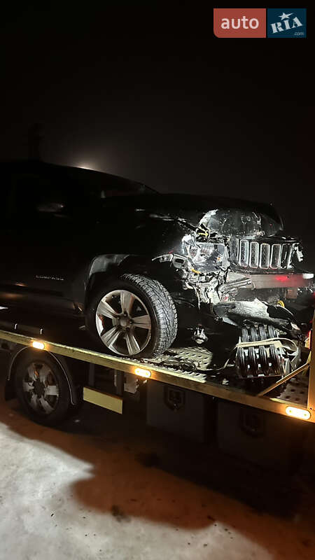 Позашляховик / Кросовер Jeep Compass 2016 в Києві