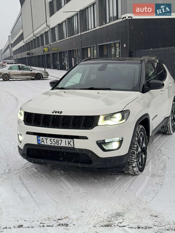 Внедорожник / Кроссовер Jeep Compass 2017 в Ивано-Франковске фото Внедорожник / Кроссовер Jeep Compass 2017 в Ивано-Франковске
