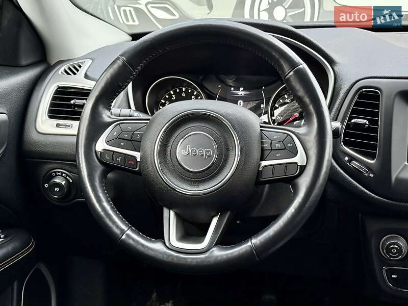 Внедорожник / Кроссовер Jeep Compass 2018 в Харькове