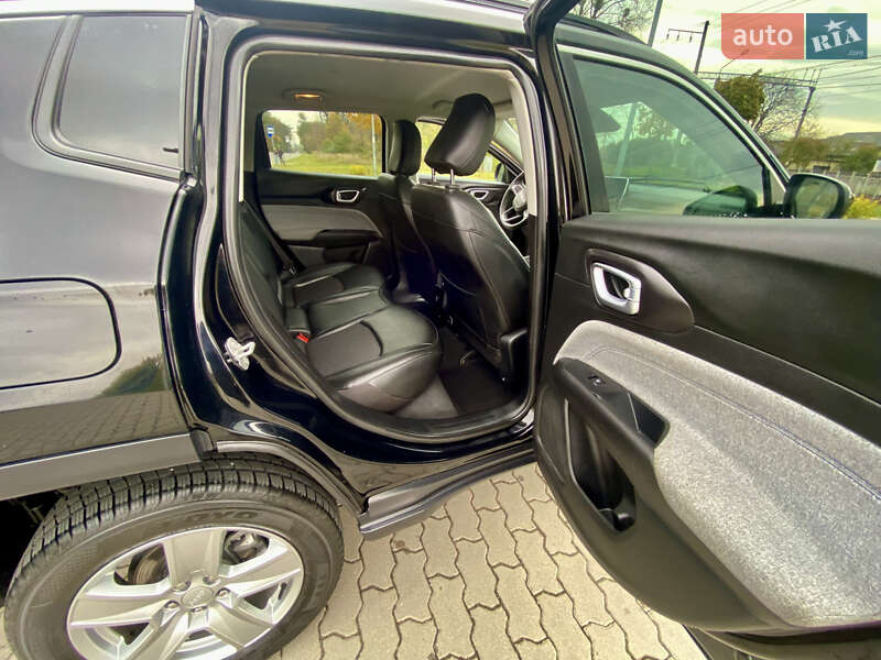 Внедорожник / Кроссовер Jeep Compass 2022 в Львове