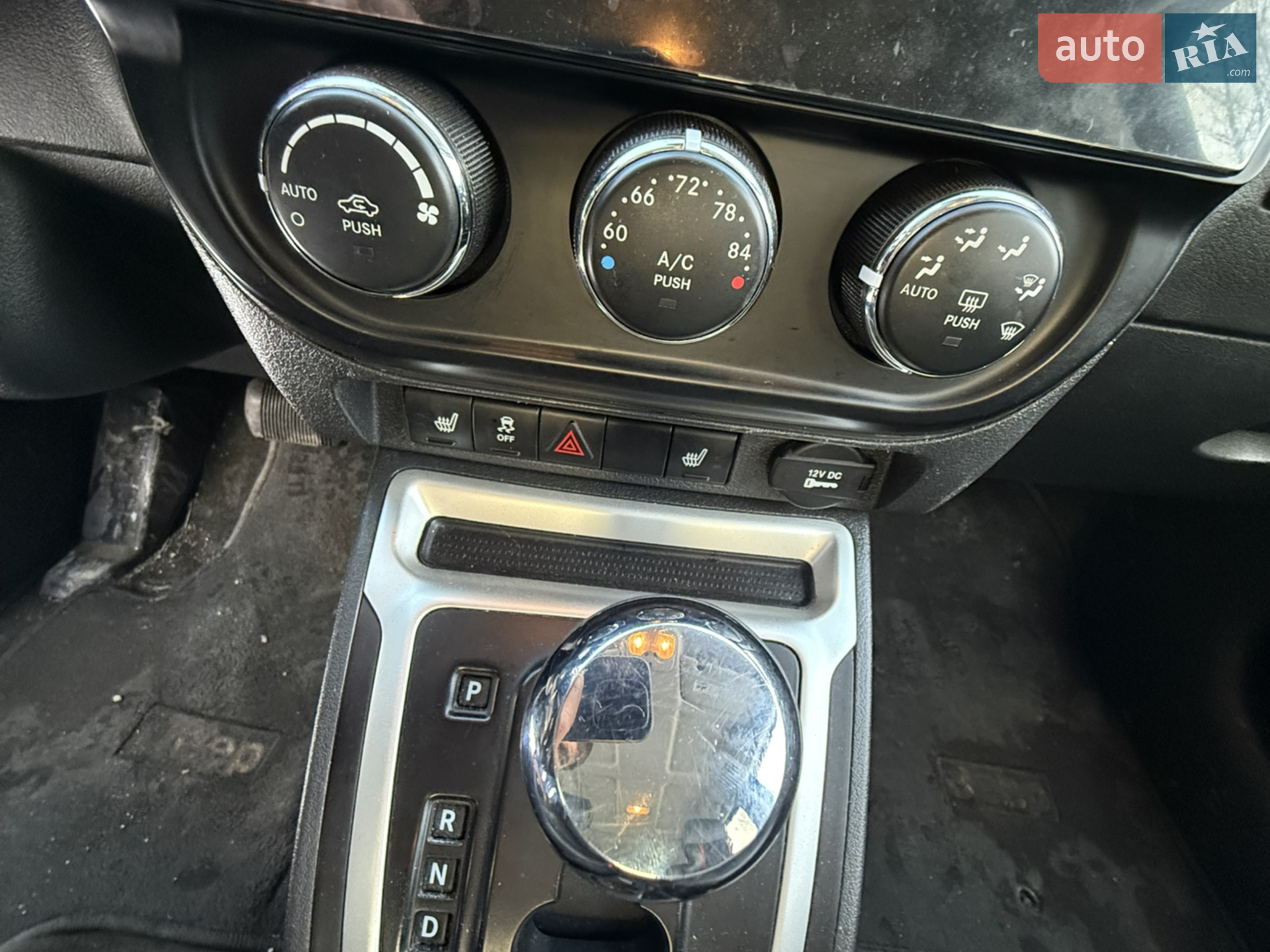 2016 Jeep Compass - мініатюра 11
