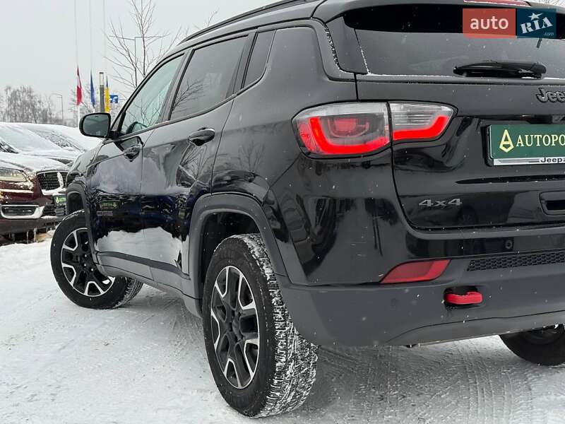 Внедорожник / Кроссовер Jeep Compass 2020 в Киеве