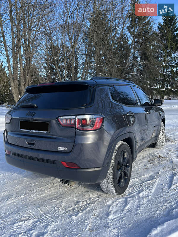 Внедорожник / Кроссовер Jeep Compass 2020 в Ромнах