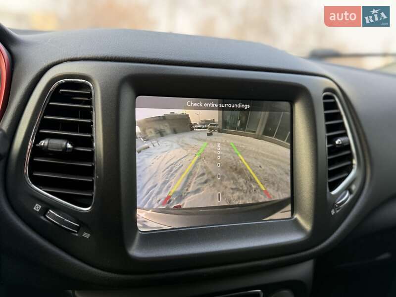 Внедорожник / Кроссовер Jeep Compass 2020 в Киеве