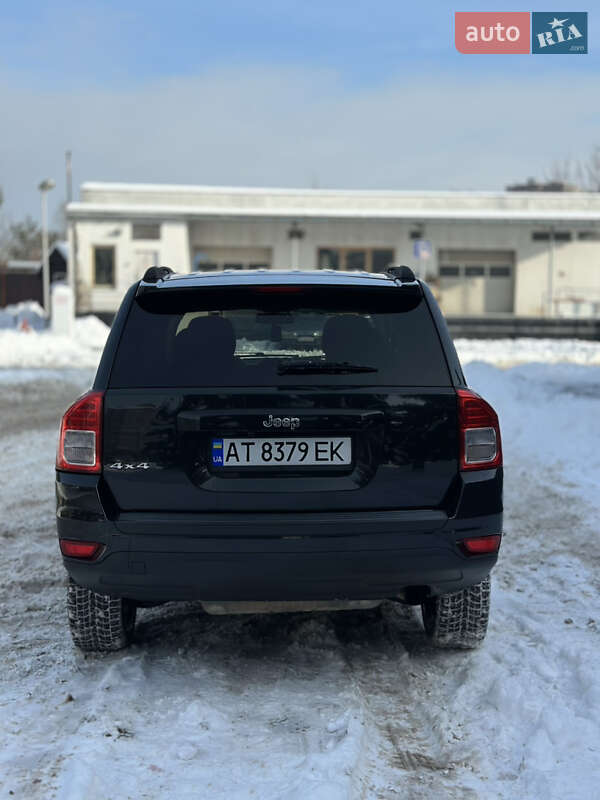 Внедорожник / Кроссовер Jeep Compass 2011 в Ивано-Франковске