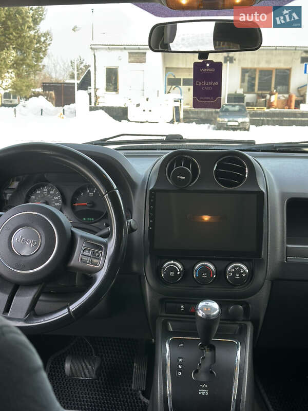 Внедорожник / Кроссовер Jeep Compass 2011 в Ивано-Франковске