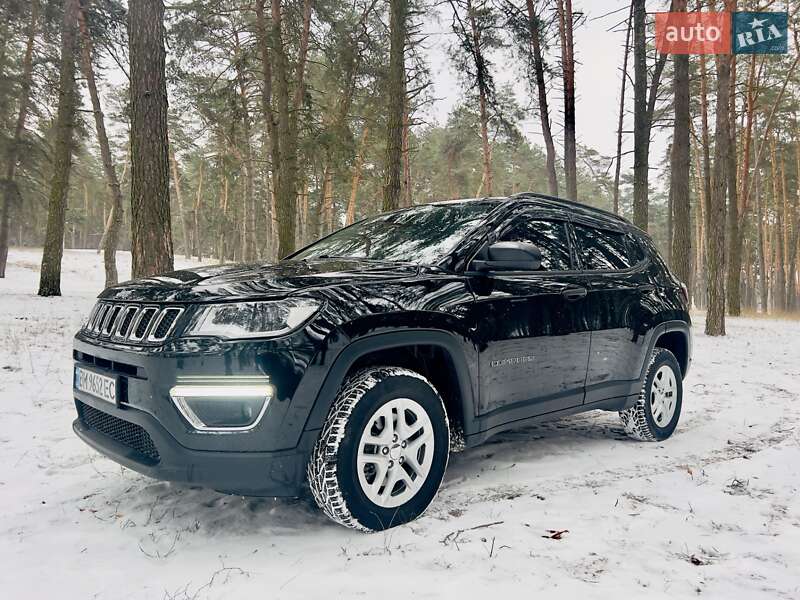 Внедорожник / Кроссовер Jeep Compass 2018 в Сумах