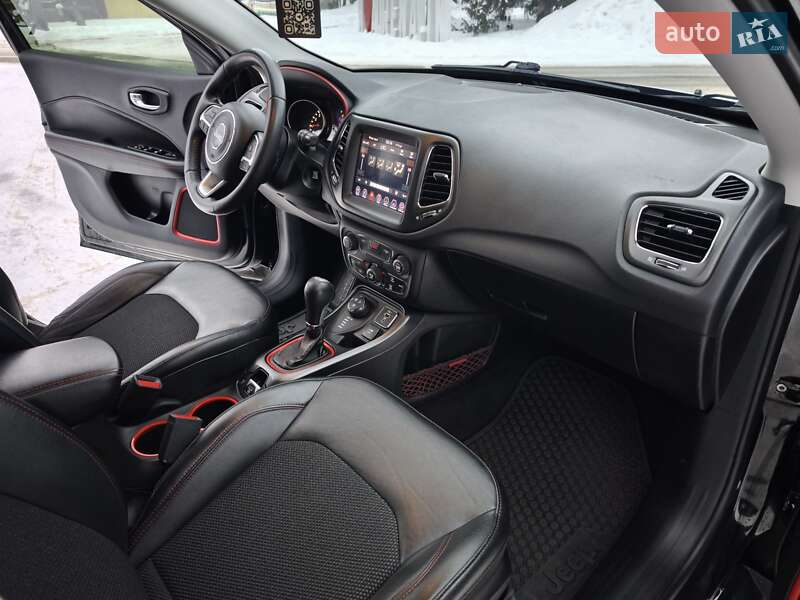 Внедорожник / Кроссовер Jeep Compass 2020 в Луцке