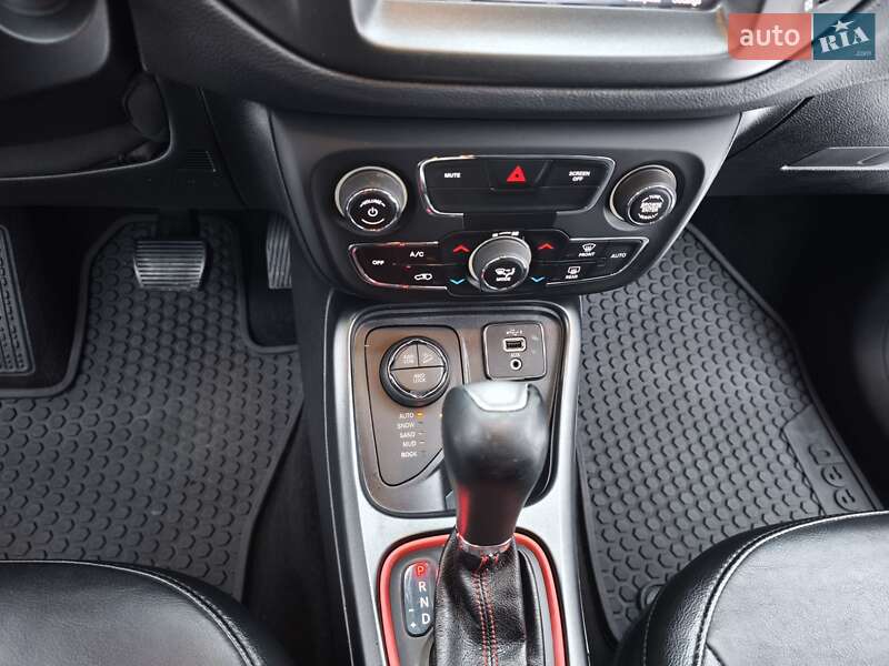 Внедорожник / Кроссовер Jeep Compass 2020 в Луцке