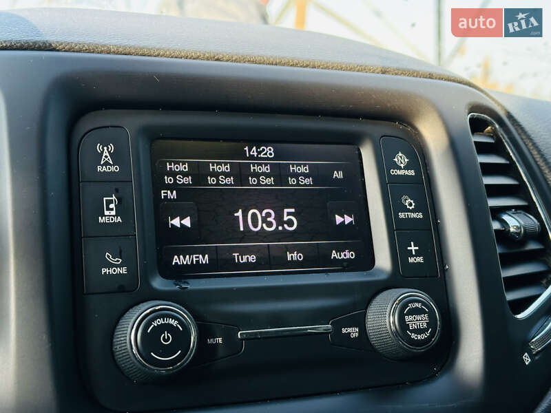 Позашляховик / Кросовер Jeep Compass 2017 в Харкові