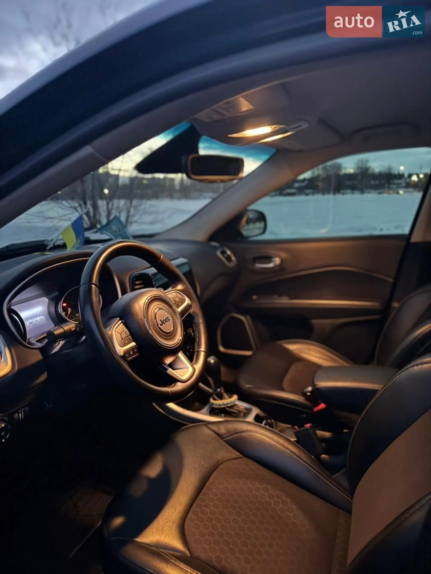2018 Jeep Compass - мініатюра 10