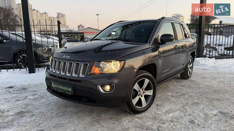 Позашляховик / Кросовер Jeep Compass 2015 в Києві