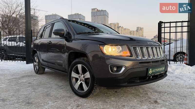 Позашляховик / Кросовер Jeep Compass 2015 в Києві