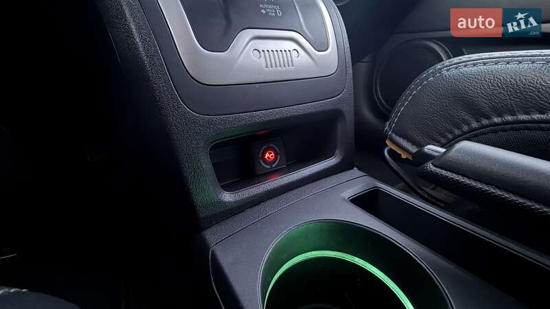 Позашляховик / Кросовер Jeep Compass 2015 в Києві