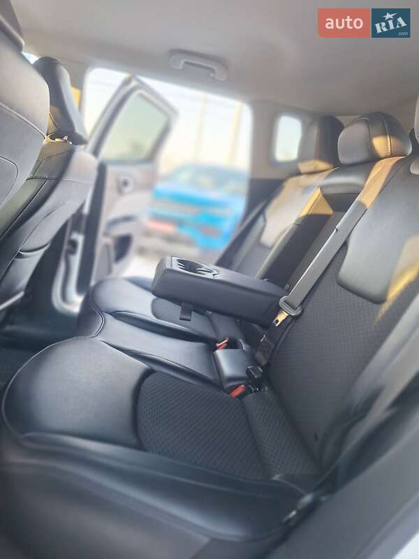 Внедорожник / Кроссовер Jeep Compass 2022 в Киеве