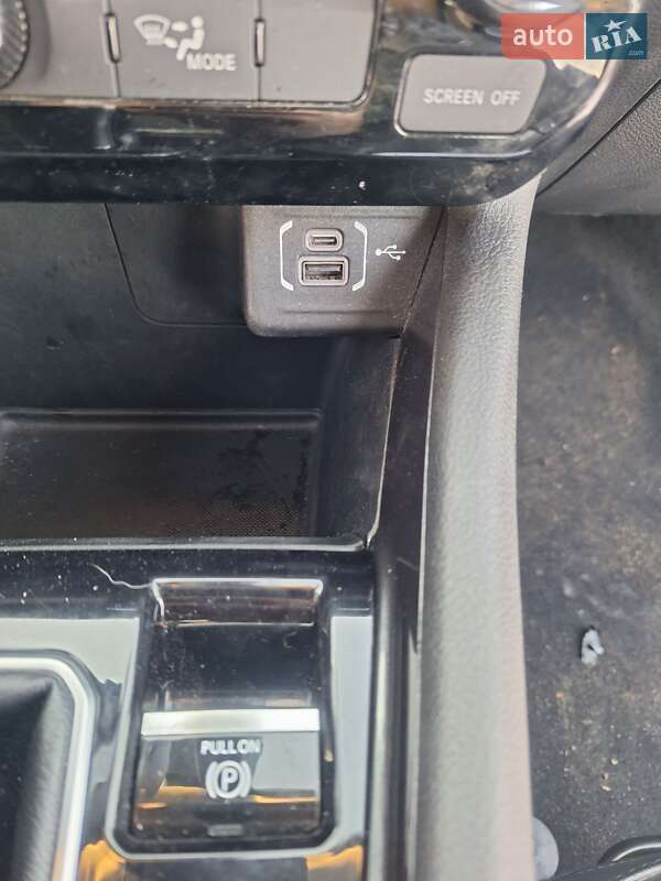 Внедорожник / Кроссовер Jeep Compass 2022 в Киеве