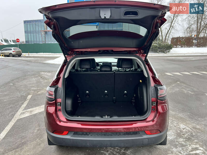 Внедорожник / Кроссовер Jeep Compass 2022 в Киеве фото 25 Внедорожник / Кроссовер Jeep Compass 2022 в Киеве