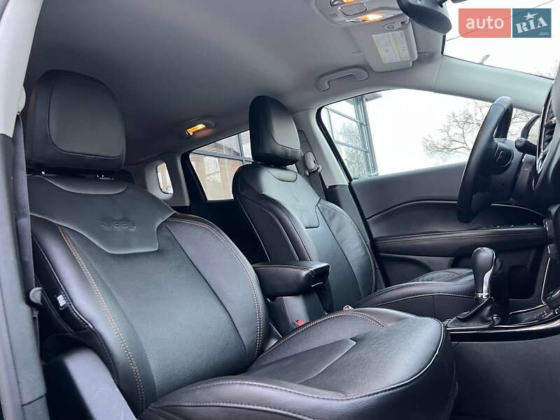 Внедорожник / Кроссовер Jeep Compass 2020 в Ивано-Франковске