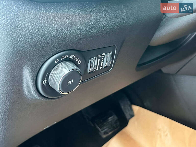 Позашляховик / Кросовер Jeep Compass 2024 в Києві