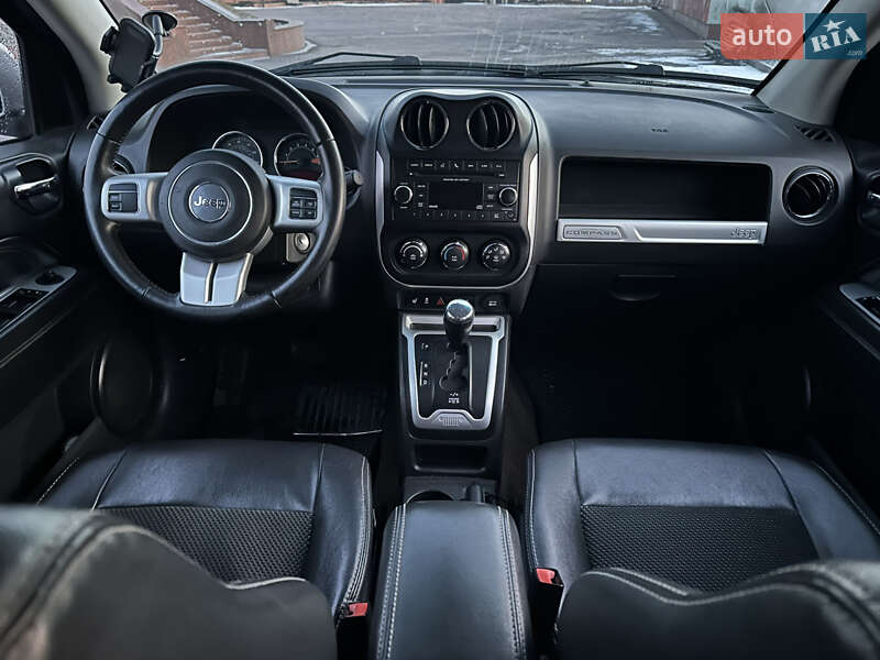 Позашляховик / Кросовер Jeep Compass 2015 в Дніпрі