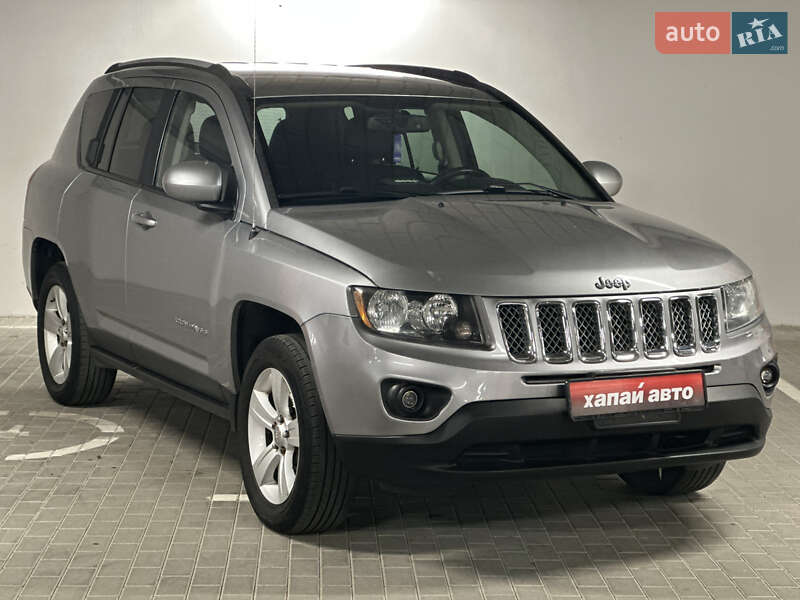Позашляховик / Кросовер Jeep Compass 2016 в Києві