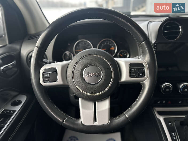 Позашляховик / Кросовер Jeep Compass 2016 в Києві