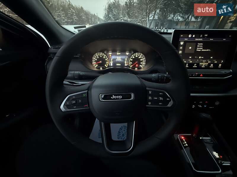 Позашляховик / Кросовер Jeep Compass 2023 в Рівному
