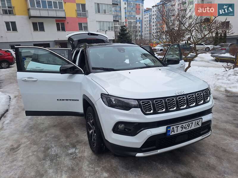 Внедорожник / Кроссовер Jeep Compass 2024 в Ивано-Франковске фото 44 Внедорожник / Кроссовер Jeep Compass 2024 в Ивано-Франковске