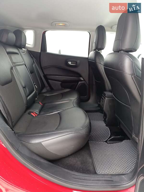 Позашляховик / Кросовер Jeep Compass 2018 в Черкасах