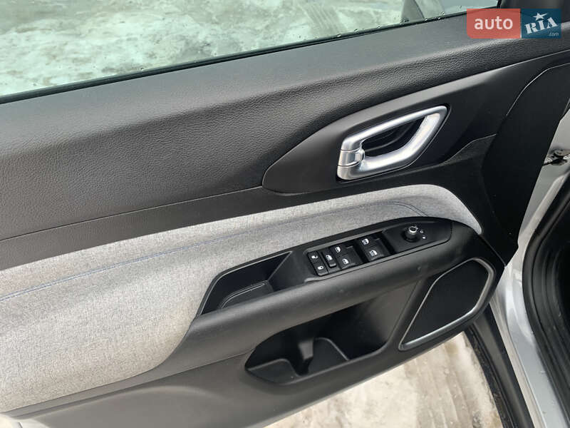 Внедорожник / Кроссовер Jeep Compass 2022 в Хмельницком фото 28 Внедорожник / Кроссовер Jeep Compass 2022 в Хмельницком