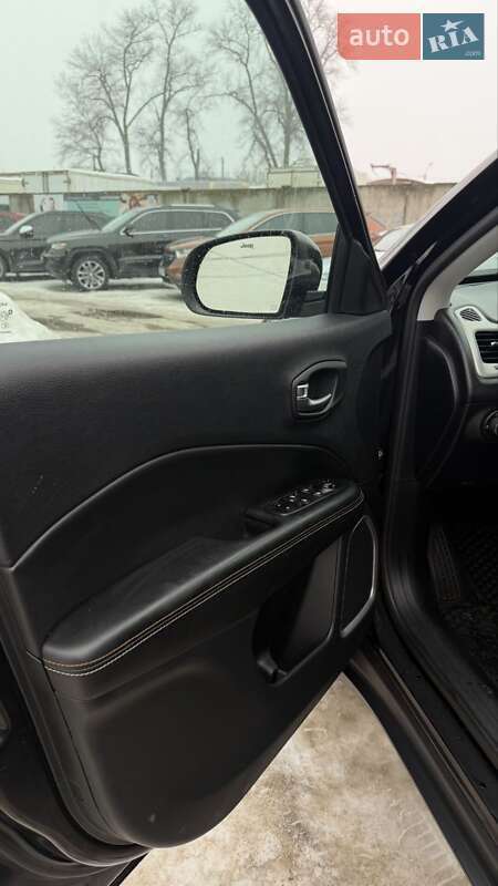 Внедорожник / Кроссовер Jeep Compass 2019 в Чернигове фото 25 Внедорожник / Кроссовер Jeep Compass 2019 в Чернигове