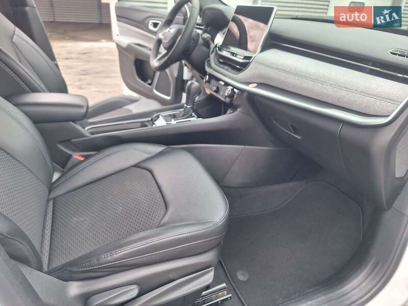 Внедорожник / Кроссовер Jeep Compass 2024 в Киеве фото 52 Внедорожник / Кроссовер Jeep Compass 2024 в Киеве