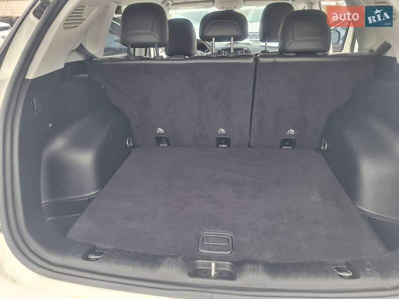 Внедорожник / Кроссовер Jeep Compass 2018 в Киеве фото 34 Внедорожник / Кроссовер Jeep Compass 2018 в Киеве