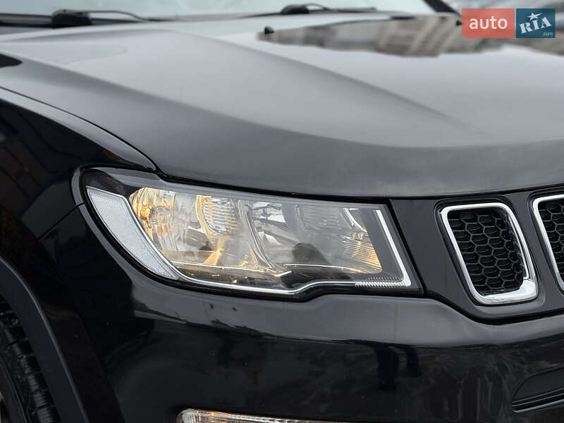 Внедорожник / Кроссовер Jeep Compass 2017 в Шептицькому