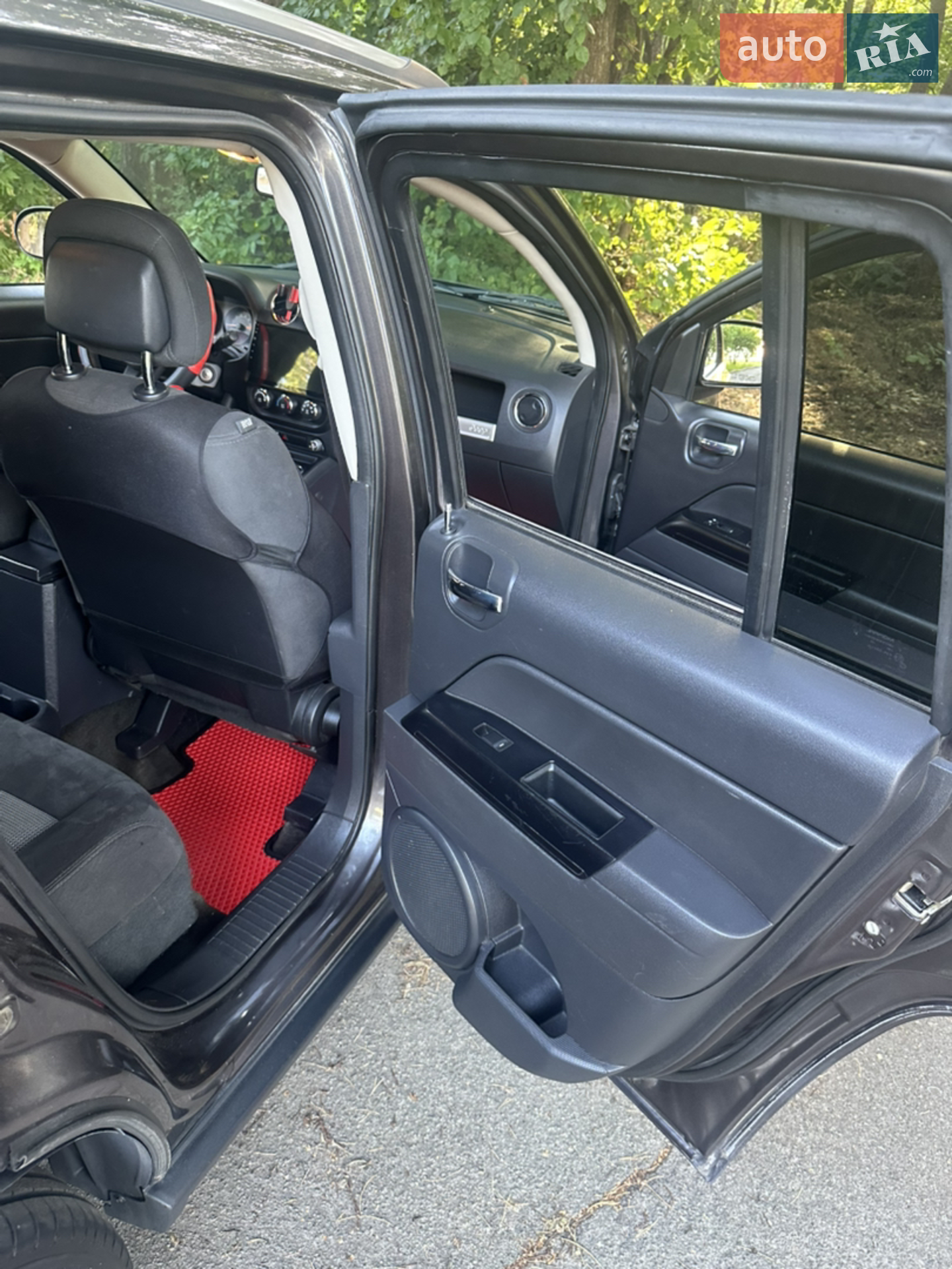 2015 Jeep Compass - мініатюра 9