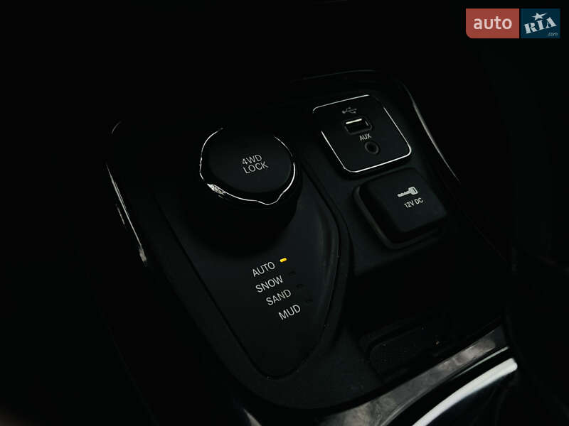 Позашляховик / Кросовер Jeep Compass 2017 в Харкові фото 27 Позашляховик / Кросовер Jeep Compass 2017 в Харкові