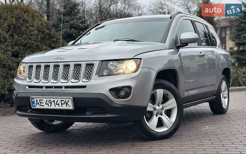 Позашляховик / Кросовер Jeep Compass 2015 в Дніпрі фото Позашляховик / Кросовер Jeep Compass 2015 в Дніпрі