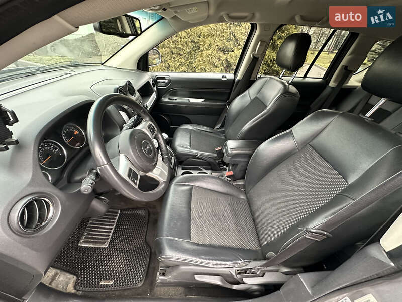 Позашляховик / Кросовер Jeep Compass 2015 в Дніпрі фото 17 Позашляховик / Кросовер Jeep Compass 2015 в Дніпрі